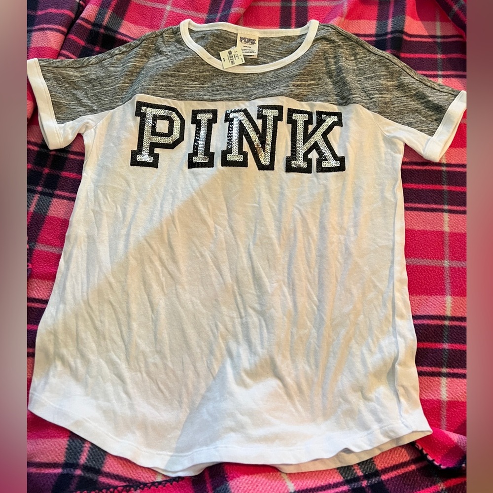 PINK BY VICTORIA’S SECRET BLING SHORT SLEEVE TEE SZ M WHITE GREY BLACK 2017